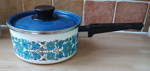 Blue floral lidded saucepan - blue,
