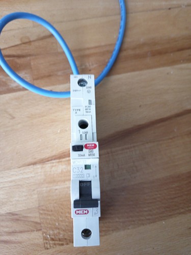 Mem memshield rcbo type 32 - mem,