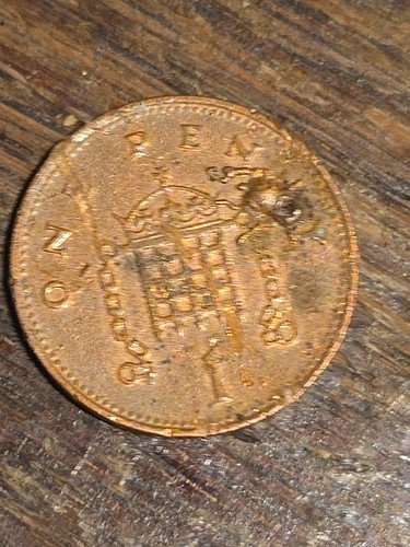 Minting error one penny 1988 - minting,