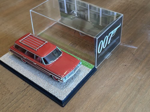 Goldfinger ford country squire - ford,