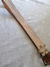 Vitange. White Energie Signature BeltSize: 32 GENUINE LEATHR