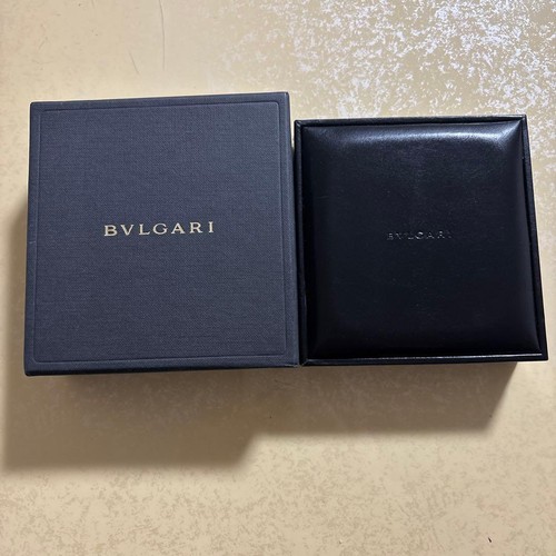 Bvlgari set pieces square - bvlgari,