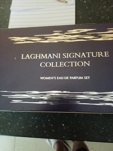 Two womens perfum - sets, for