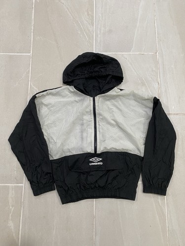Vintage umbro black and - vintage,