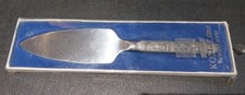 Vintage  HELLAG OLAV NORWAY PEWTER KONGE TINN CAKE PIE SLICE SERVER