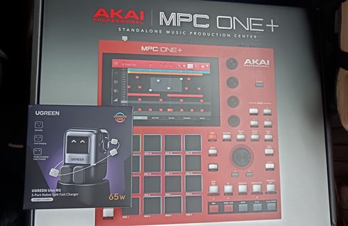 Akai mpc one plus sampler - akai,