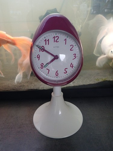 Estyma pedastal tulip clock - estyma,