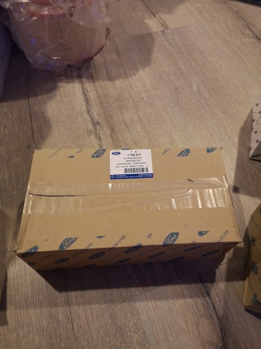 Genuine ford focus drive belt - ford,