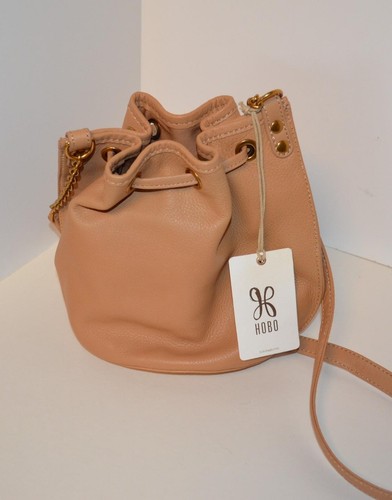 Nwt hobo pier bucket crossbody - hobo,
