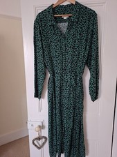 Monsoon Green Leopard Print Dress Button Front  No Tags Never Worn  Size 22