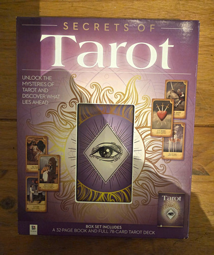 Hinkler secrets tarot - hinkler, box