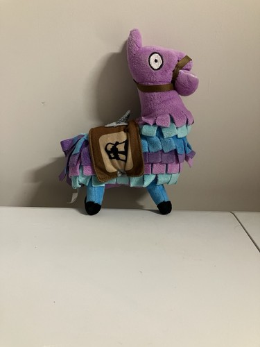 Official fortnite loot llama - official,