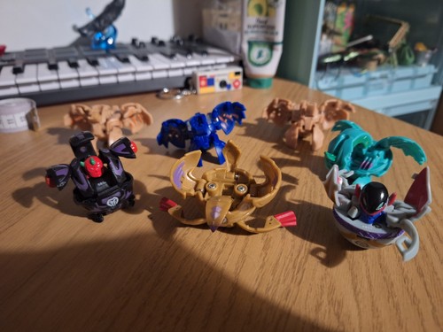 Bakugan bundle figures - bakugan,
