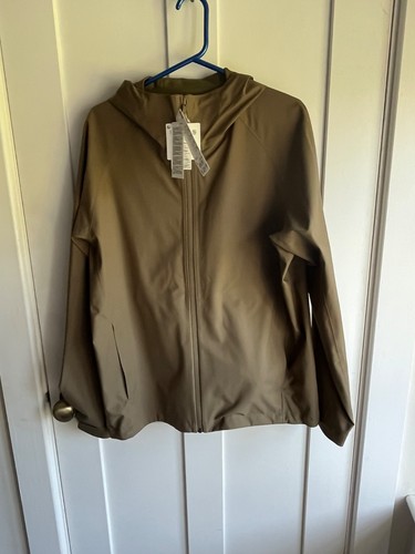 Uniqlo bnwt size men s - bnwt, xl