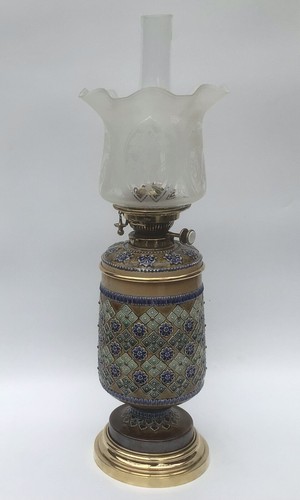 Antique oil lamp doulton - oil,