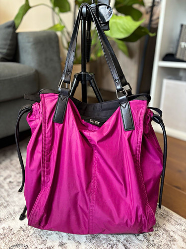 Burberry pink fuschia - burberry,