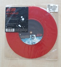 REM Wanderlust - Red Glitter