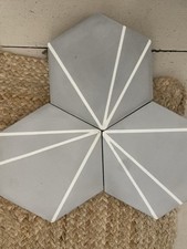 100 Grey Hexagon Moroccan Tiles  In Perfect Condition Brand New 