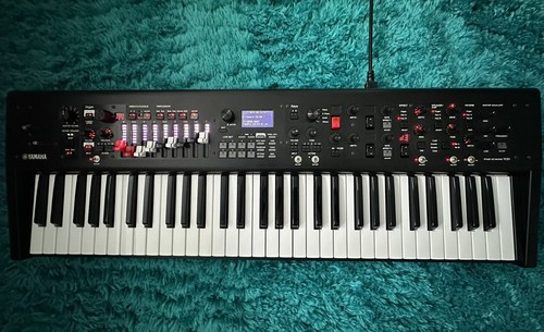 Yamaha yc61 key stage - key,