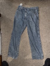 Levi’s Signature Carpenter