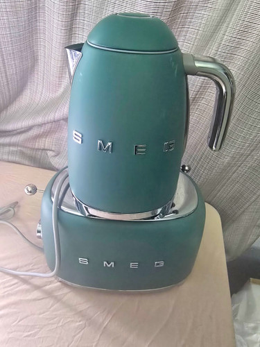 Smeg green kettle 2 slice - green, 2-slice
