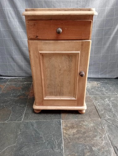 Old pine pot cupboard - pine,