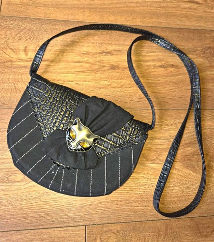 Irregular choice cat - , crescent