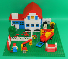 LEGO Vintage Classic Town