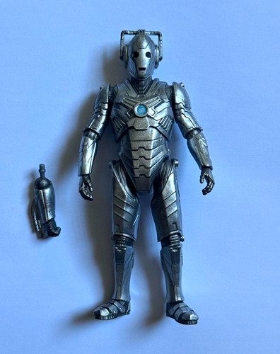 Doctor who dark - who, water’