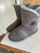 UGG Australia Women's