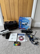 Sony DCR-TRV320E Digital Camcorder 8mm Hi8 Video Camera