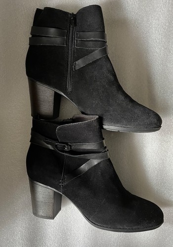 Stunning new black - , suede