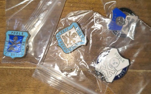 Poole pirates badges - badges,