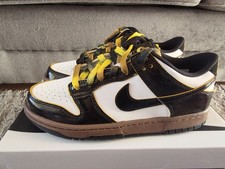 Nike Dunk Low SE (Panda) UK5
