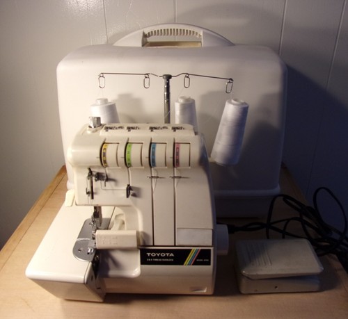 Toyota 6700 serger - serger, thread