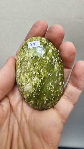 Serpentine crystal palmstone