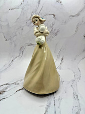 Royal Doulton ''Dreaming''
