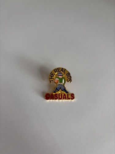 80s casuals pin badge - 80s,