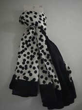 Marks & Spencer Black & White