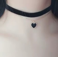 Gothic Black Velvet Heart Gold