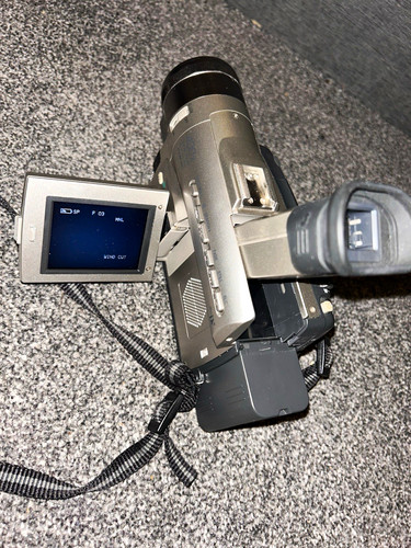 Panasonic ds25 minidv - nv-ds25,
