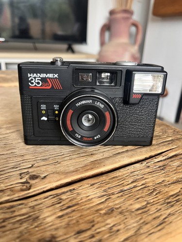Hanimex 35se 35mm film camera
