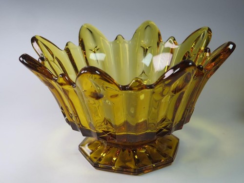 Striking vintage amber - striking, crystal