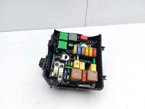 Vauxhall corsa 2021 - f, fuse