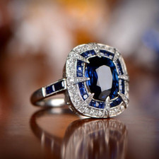 Art Deco Style 3.5Ct Sapphire