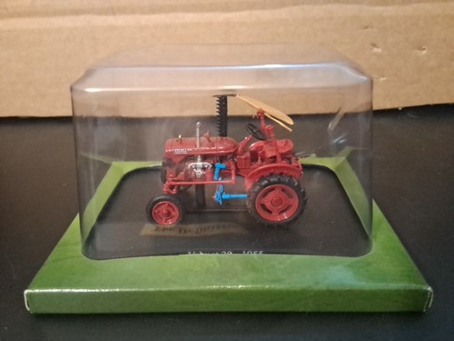 Hatchette tractors 1 43 - tractors,