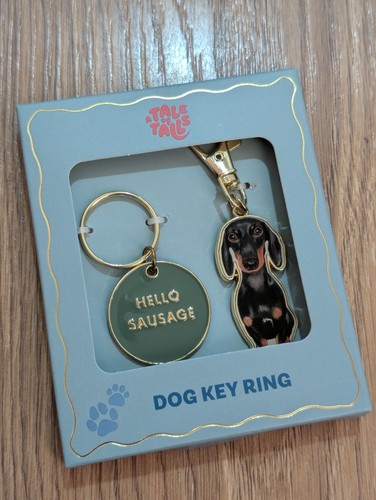 Dachshund sausage dog - dachshund/sausage, "hello