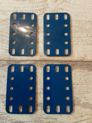 Meccano blue plastic - x,