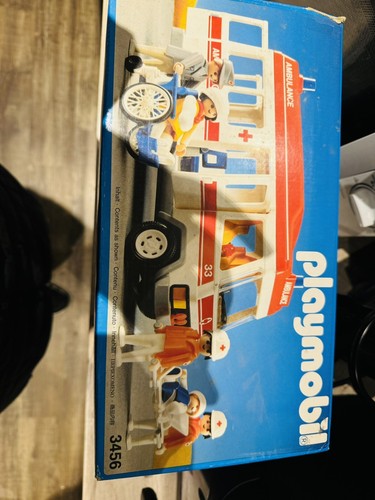 Playmobil vintage ambulance - playmobil,