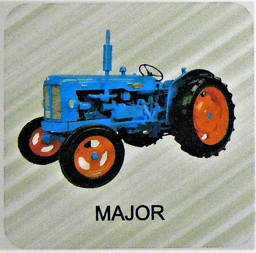 Tractor major fridge magnet - major,